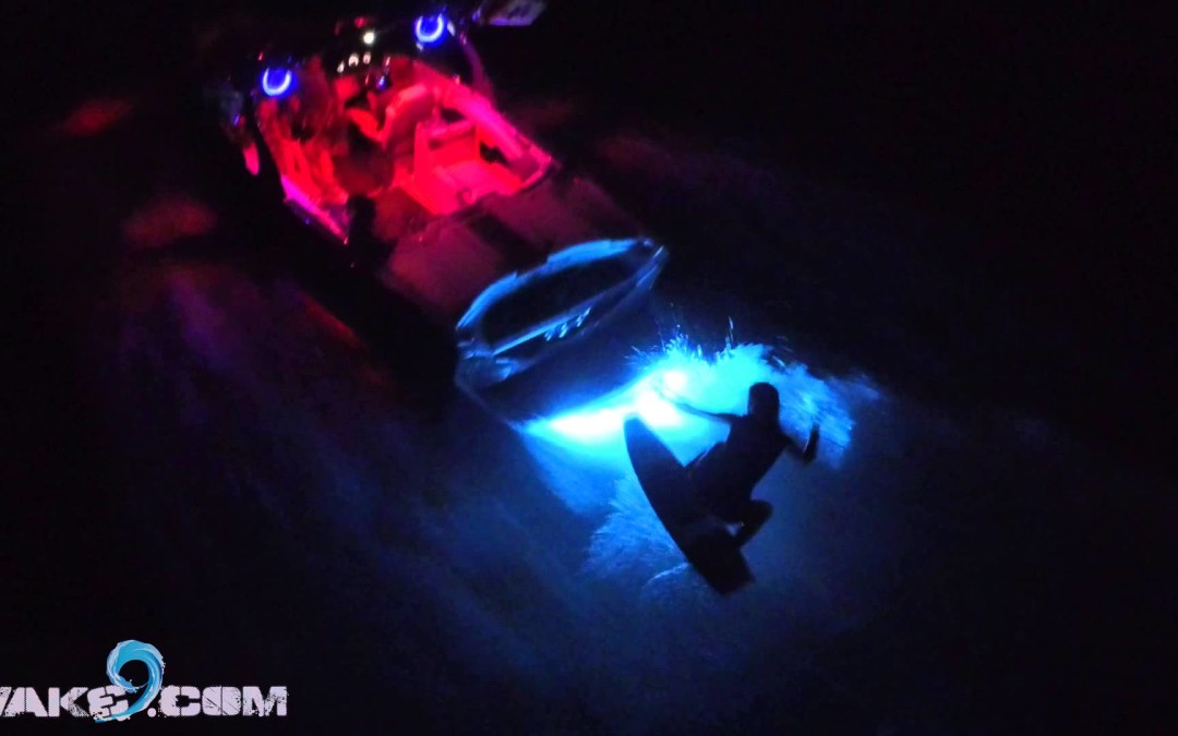 Night surfing with wake9, thanks to Lifeform LED and Wetsounds Audio